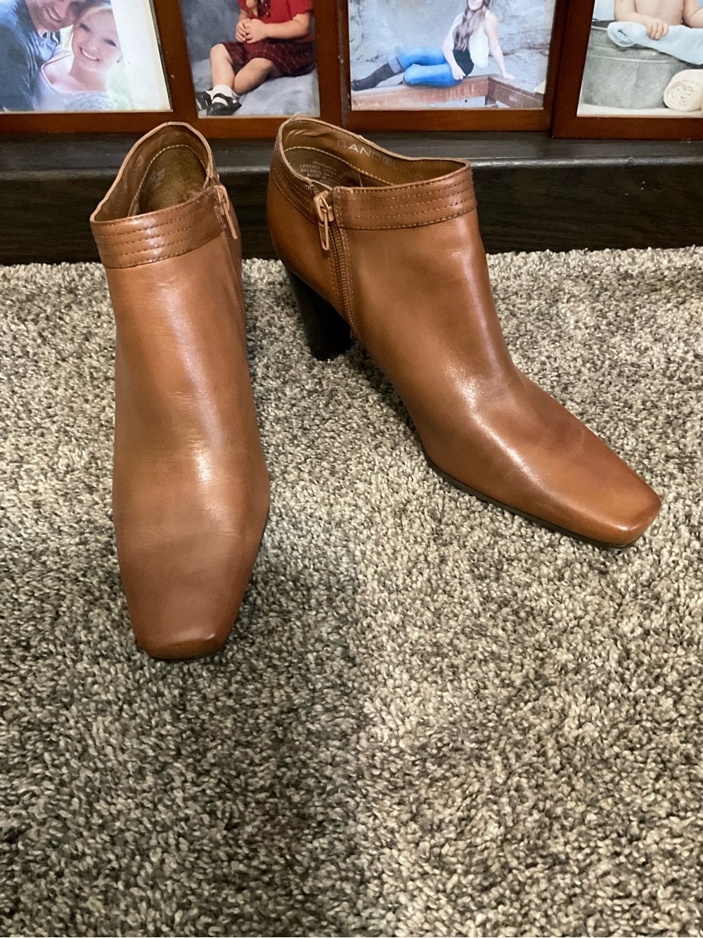 Bandolino BDifinity Cognac Brown Leather Ankle Booties with Side Zip 9